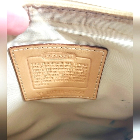 Coach Swing Pack Yellow Canvas Leather Messenger Crossbody Purse #41256 - Picture 2 of 10